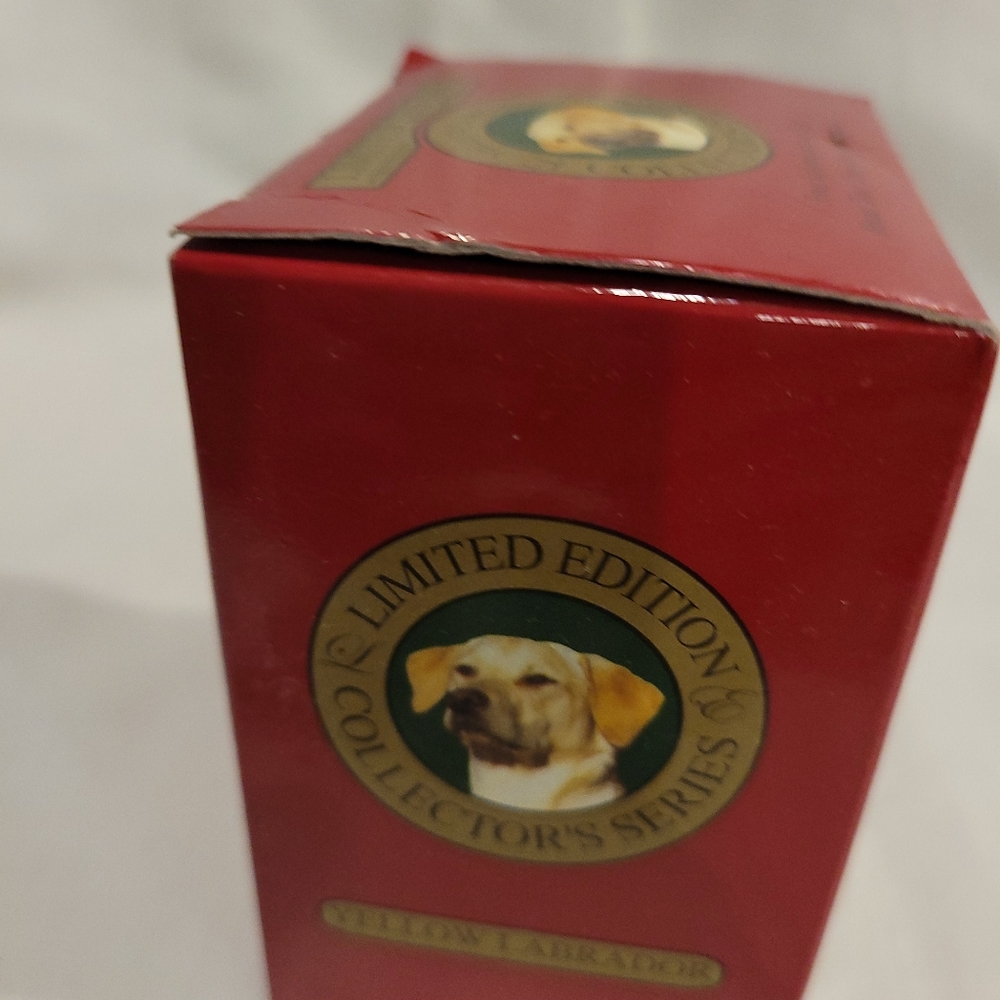 Yellow Labrador Collection Series - Picture 7 of 8